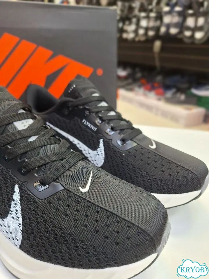 Кроссовки Nike pegasus plus фото 4