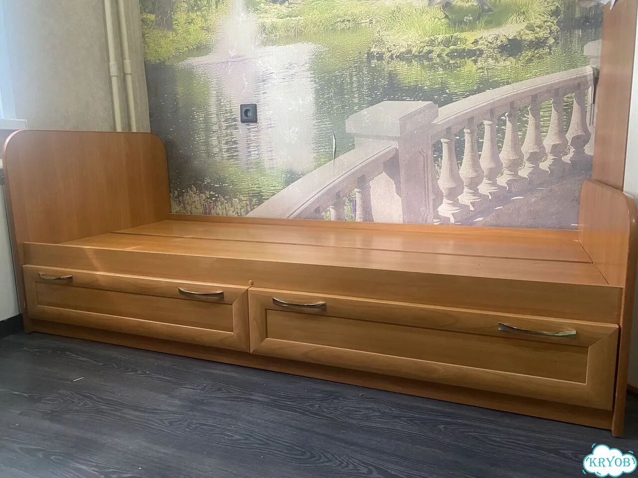 Кровать для ребенка/подростка фото 1