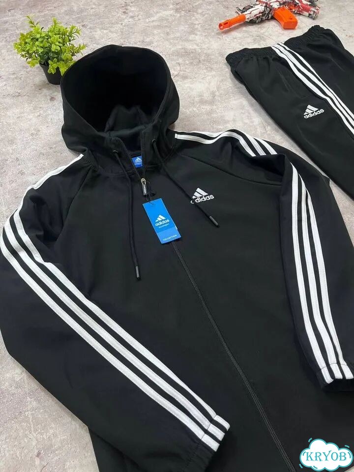 Спортивный костюм Adidas фото 2