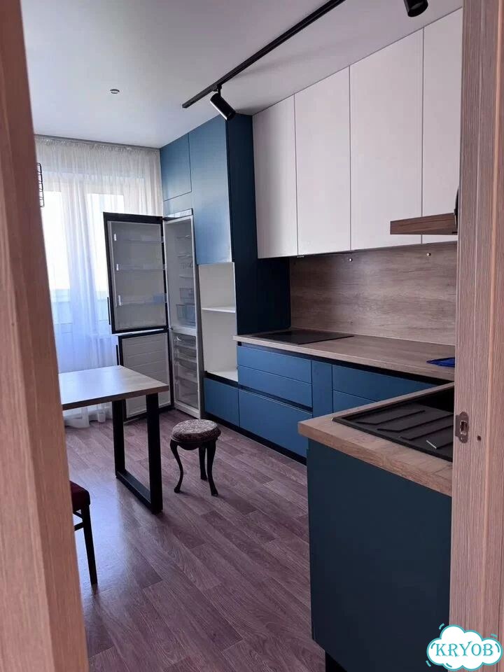 2-к. квартира, 63 м², 10/16 эт. фото 2