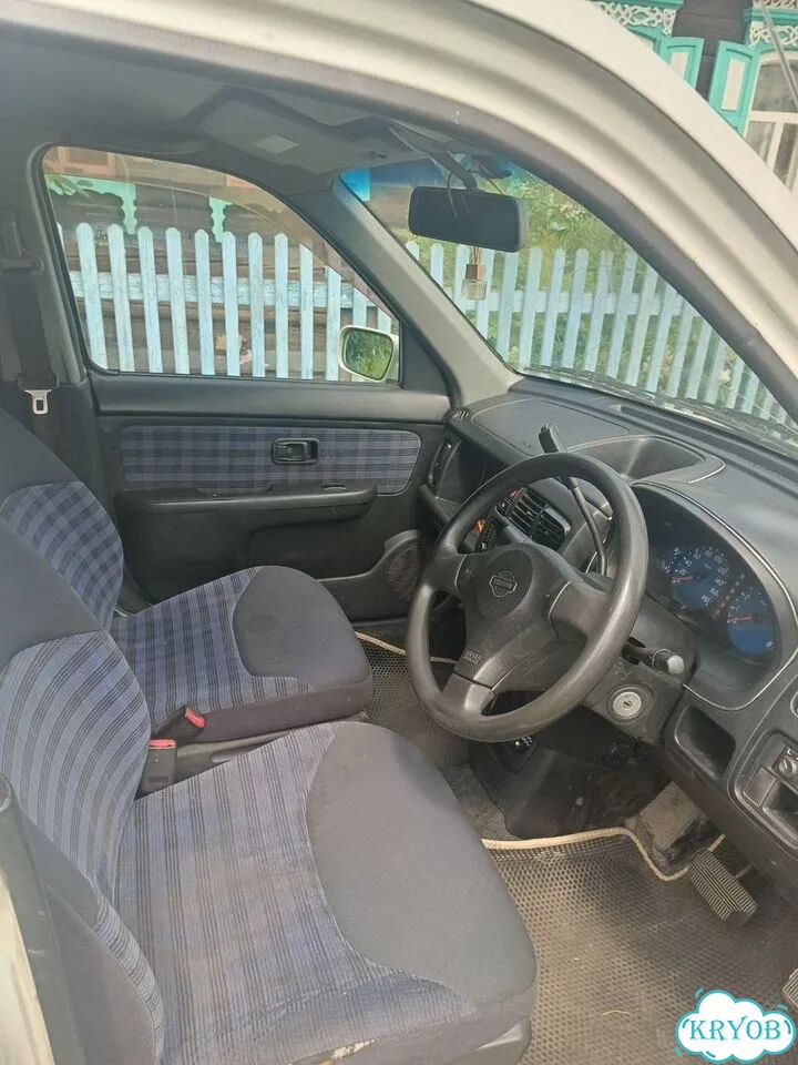 Nissan Cube 1.3 AT, 2000, 286 000 км фото 5