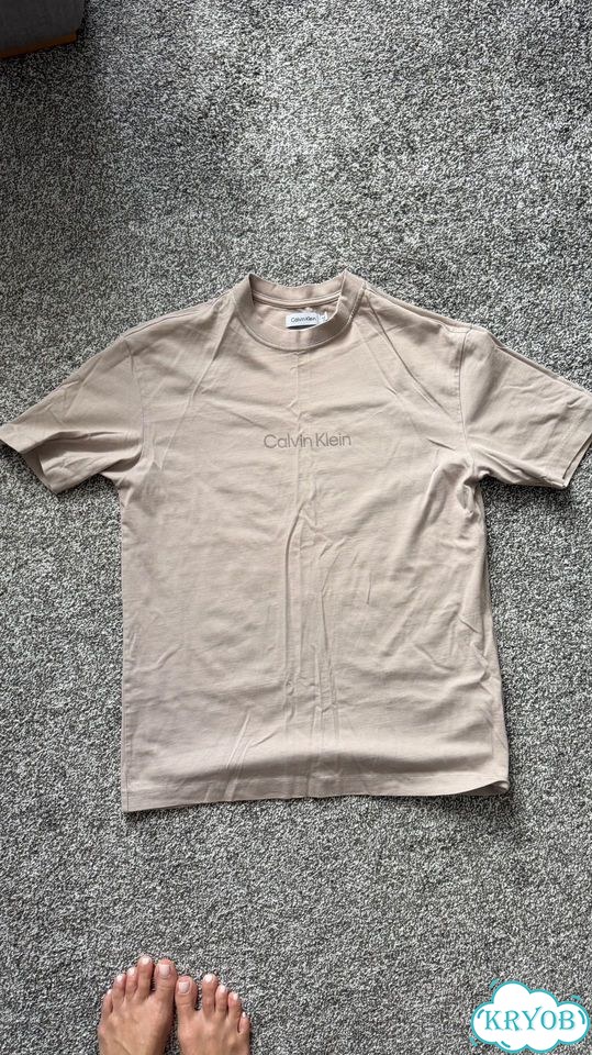 Футболка женская Calvin Klein фото 1