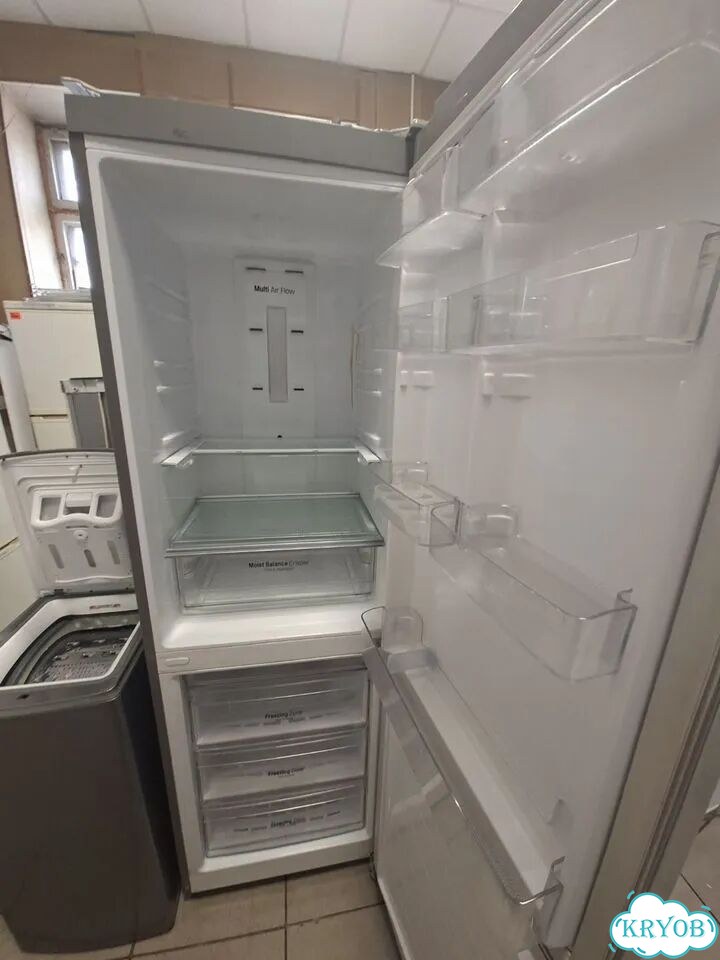 Холодильникб у lg фото 2