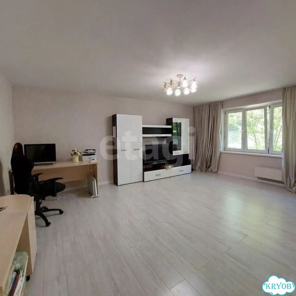 2-к. квартира, 67,8 м², 1/10 эт. фото 1
