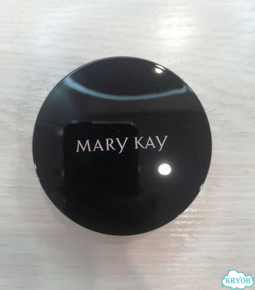 Тональная основа-кушон Mary Kay фото 1