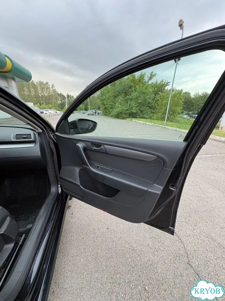 Volkswagen Passat 1.8 AMT, 2011, 158 000 км фото 14
