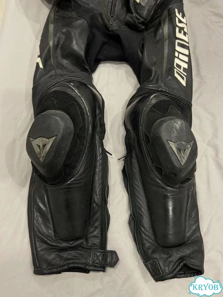 Мотокомбинезон dainese фото 5