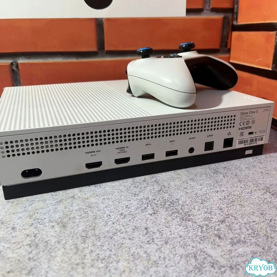 Xbox One S 500gb фото 3