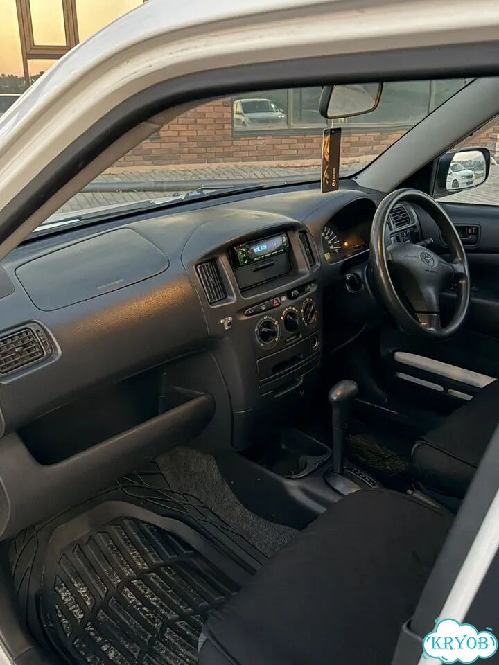Toyota Probox 1.5 AT, 2003, 400 500 км фото 13