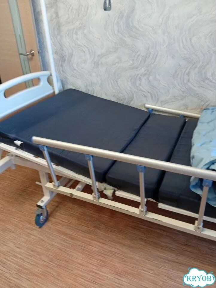 Кровать для лежачих больных бу механическая фото 4