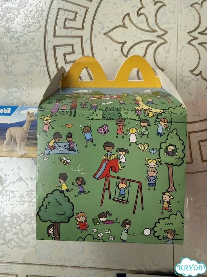 Упаковка от Макдональдс с игрушкой фото 2
