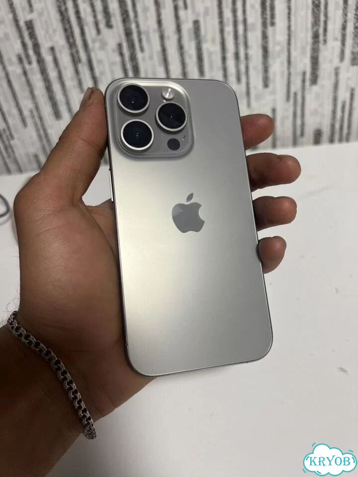 iPhone 15 Pro, 256 ГБ, SIM + eSIM фото 2