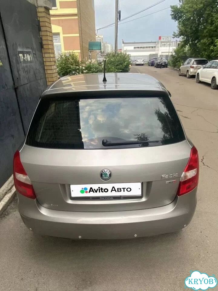 Skoda Fabia 1.6 AT, 2012, 180 000 км фото 3