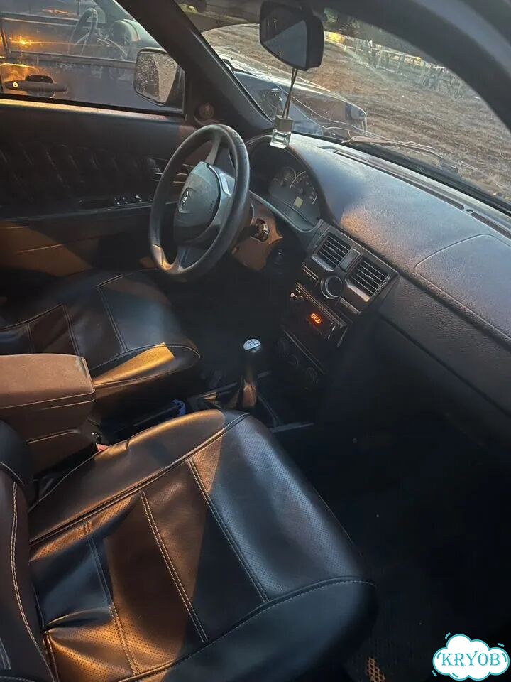 ВАЗ (LADA) Priora 1.6 MT, 2011, 240 000 км фото 1