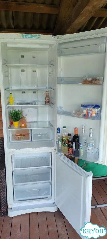Холодильник indesit бу рабочий фото 3