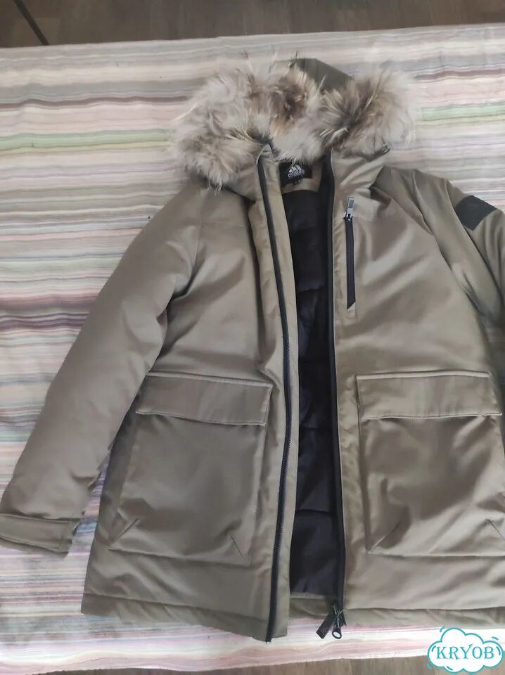 Куртка зимняя Adidas размер 46 фото 6