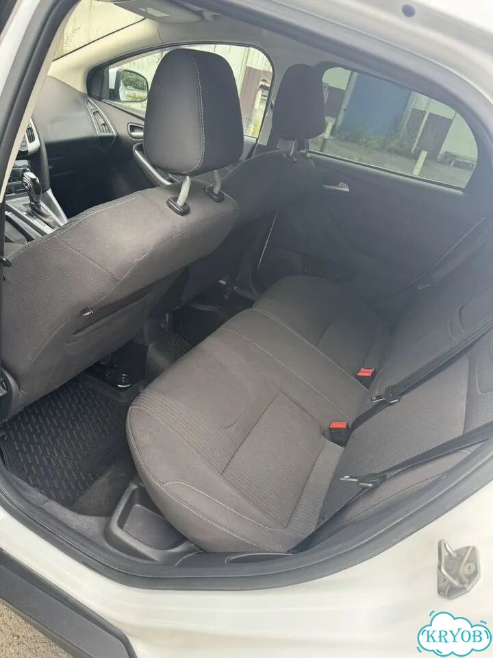 Ford Focus 1.6 AMT, 2013, 176 088 км фото 23