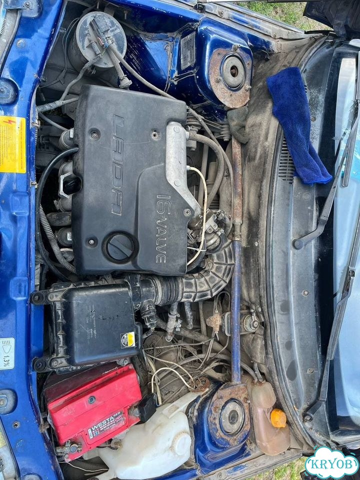 ВАЗ (LADA) 2110 1.5 MT, 2004, 100 000 км фото 9