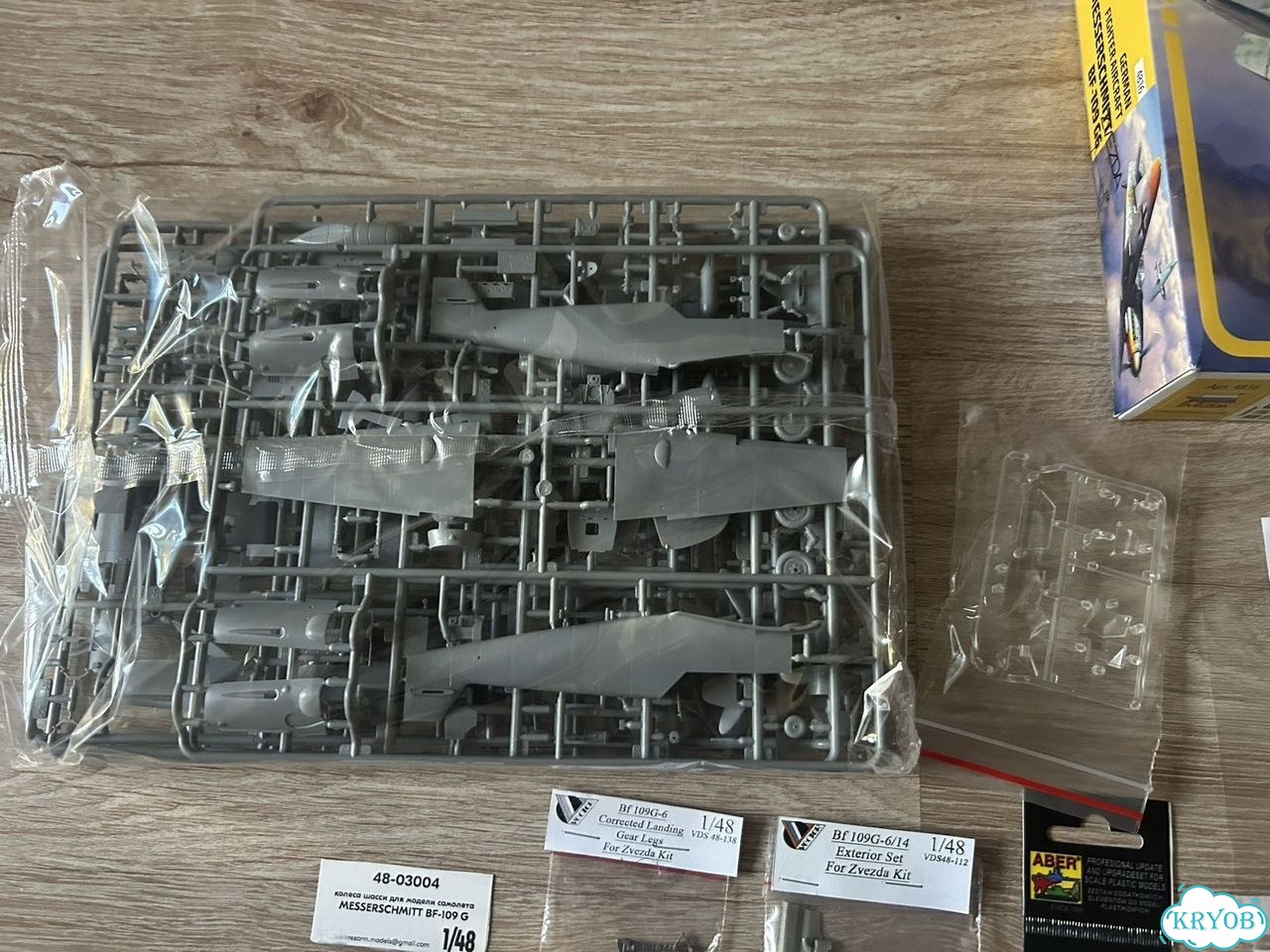 1/48 Модель самолета BF109G-6 с допами фото 2