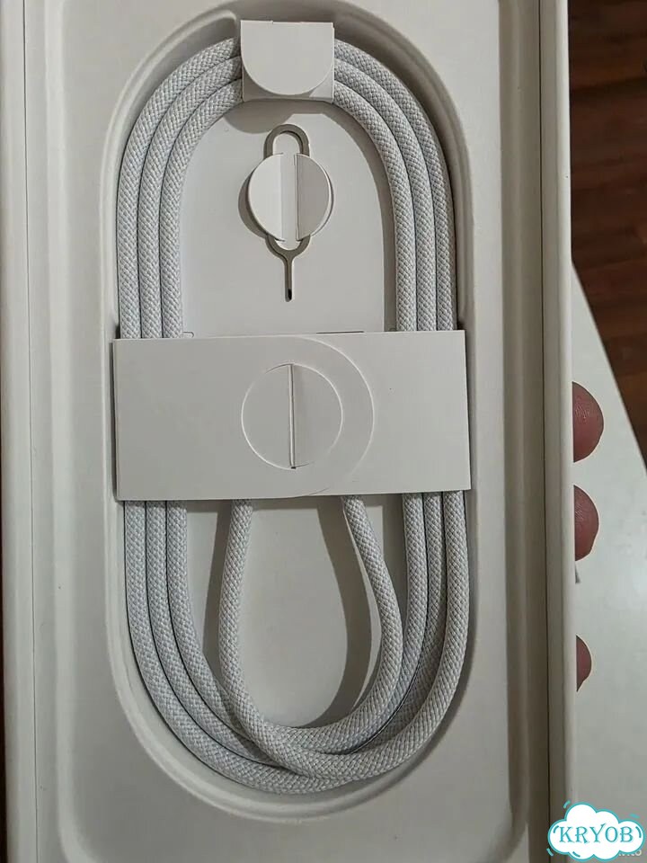 iPhone 17, 256 ГБ, SIM + eSIM фото 3