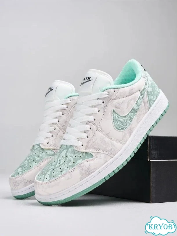 Кроссовки nike air фото 6