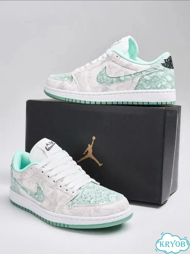 Кроссовки nike air фото 7