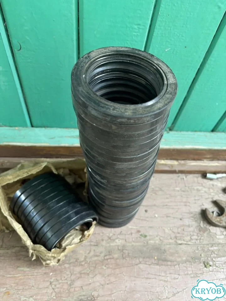 Сальник 1.2-70*95-1 фото 1