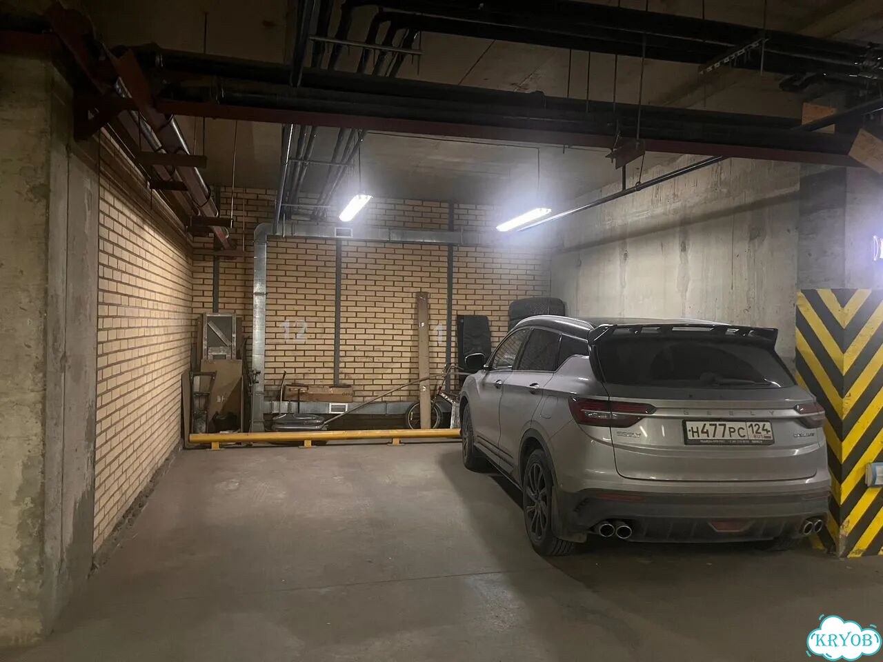 Машиноместо, 15 м² фото 1