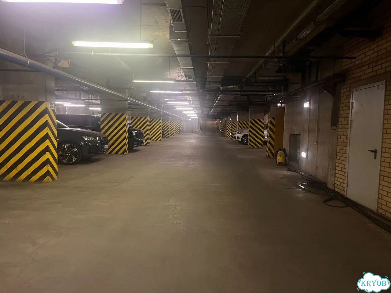 Машиноместо, 15 м² фото 3