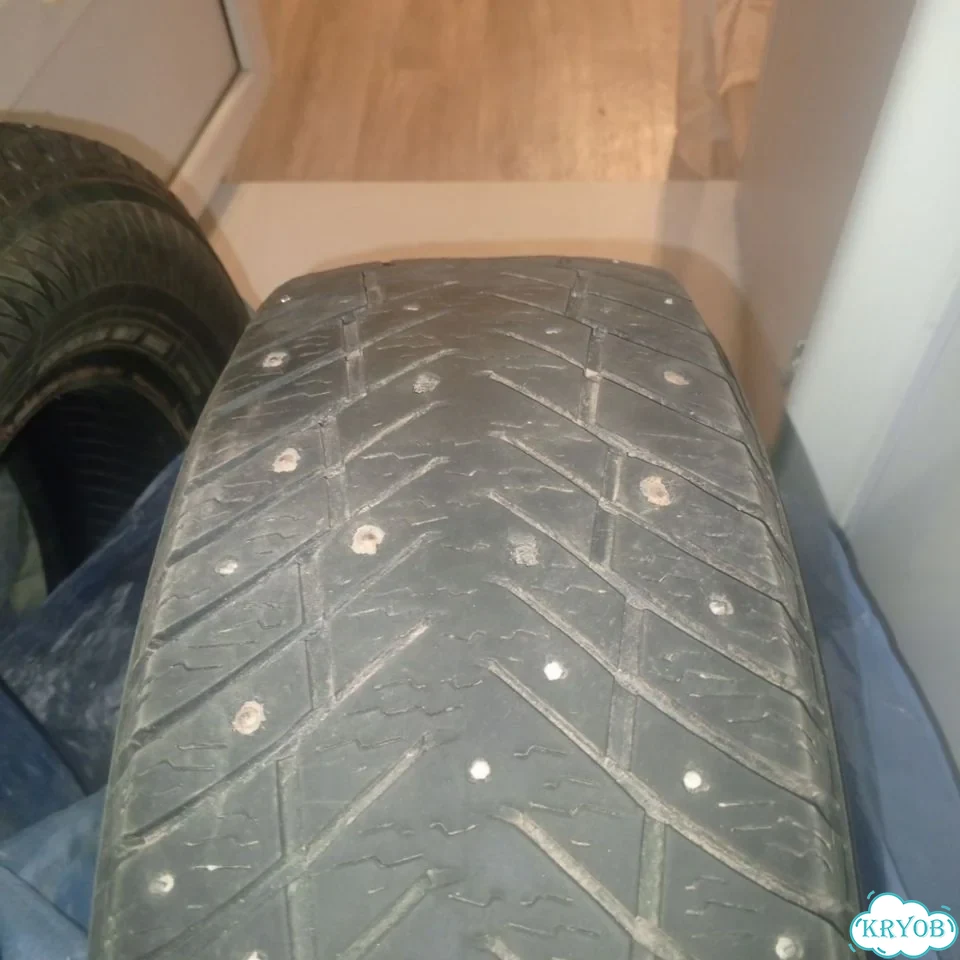 Yokohama IceGuard Stud IG65 215/65 R16 фото 6