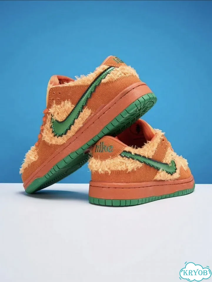 Кроссовки nike оранжевого цвета фото 2
