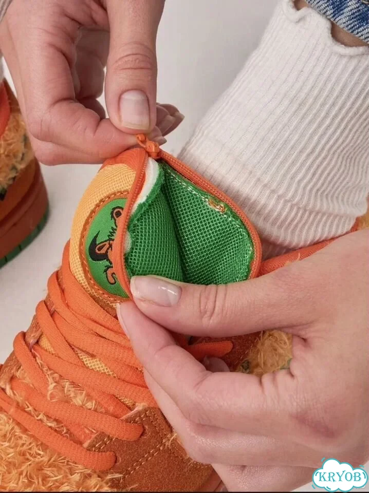 Кроссовки nike оранжевого цвета фото 5