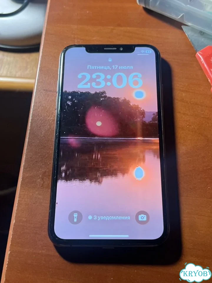 iPhone Xs, 64 ГБ, SIM + eSIM фото 3