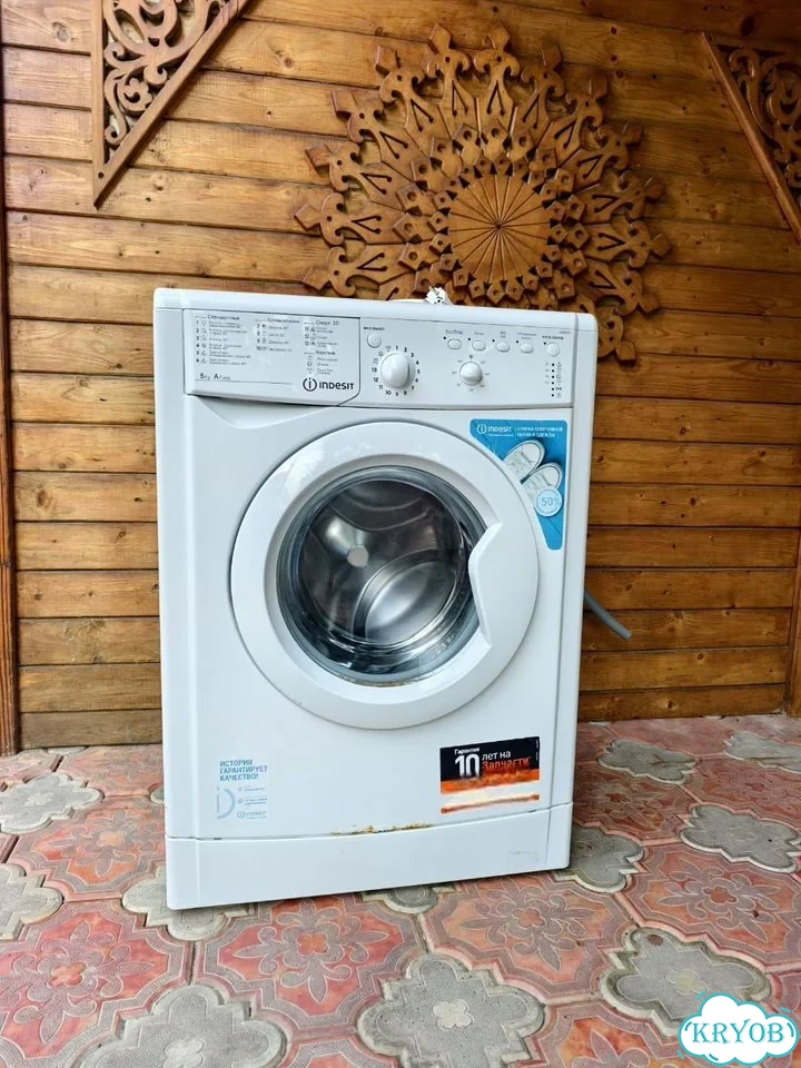 Стиральная машина Indesit фото 1
