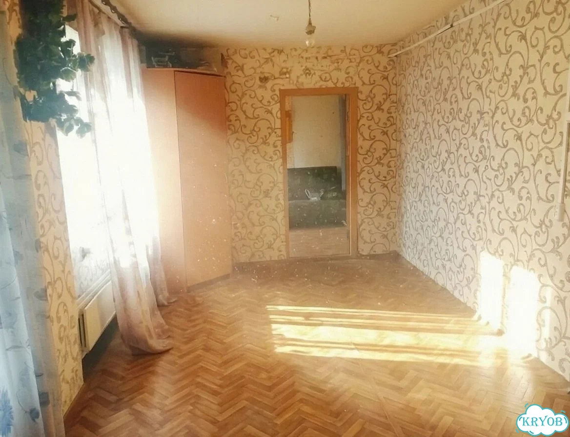 Комната 27,1 м² в 4-к., 1/5 эт. фото 1