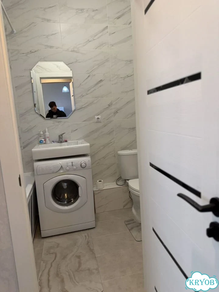 2-к. квартира, 46 м², 10/21 эт. фото 18