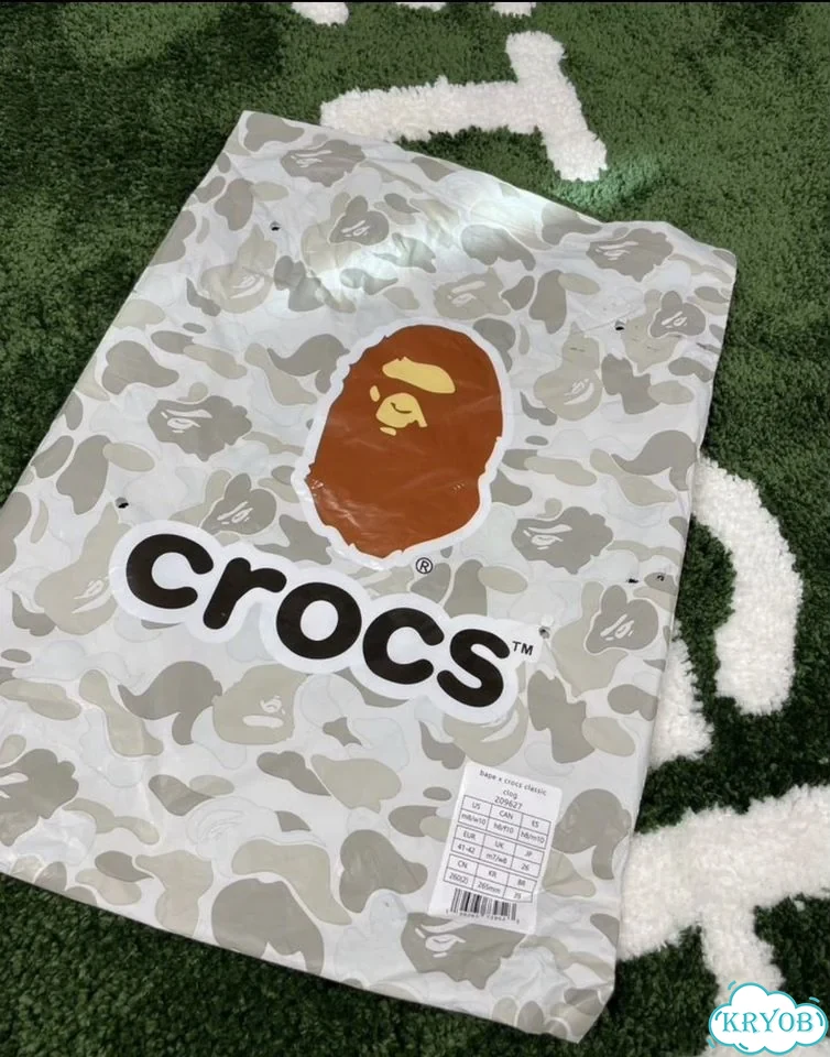 Crocs x Bape фото 2