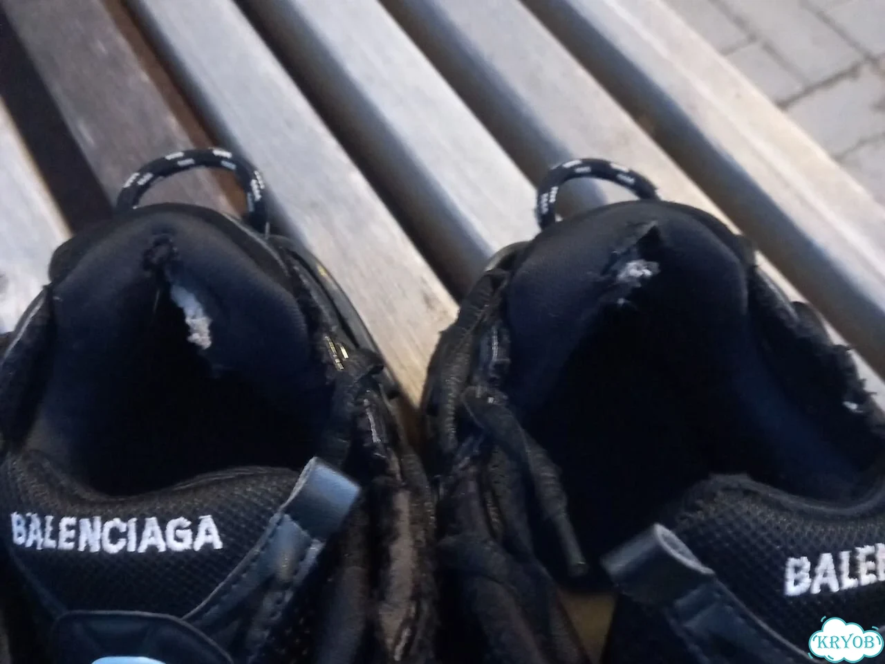 Balenciaga runner black фото 3