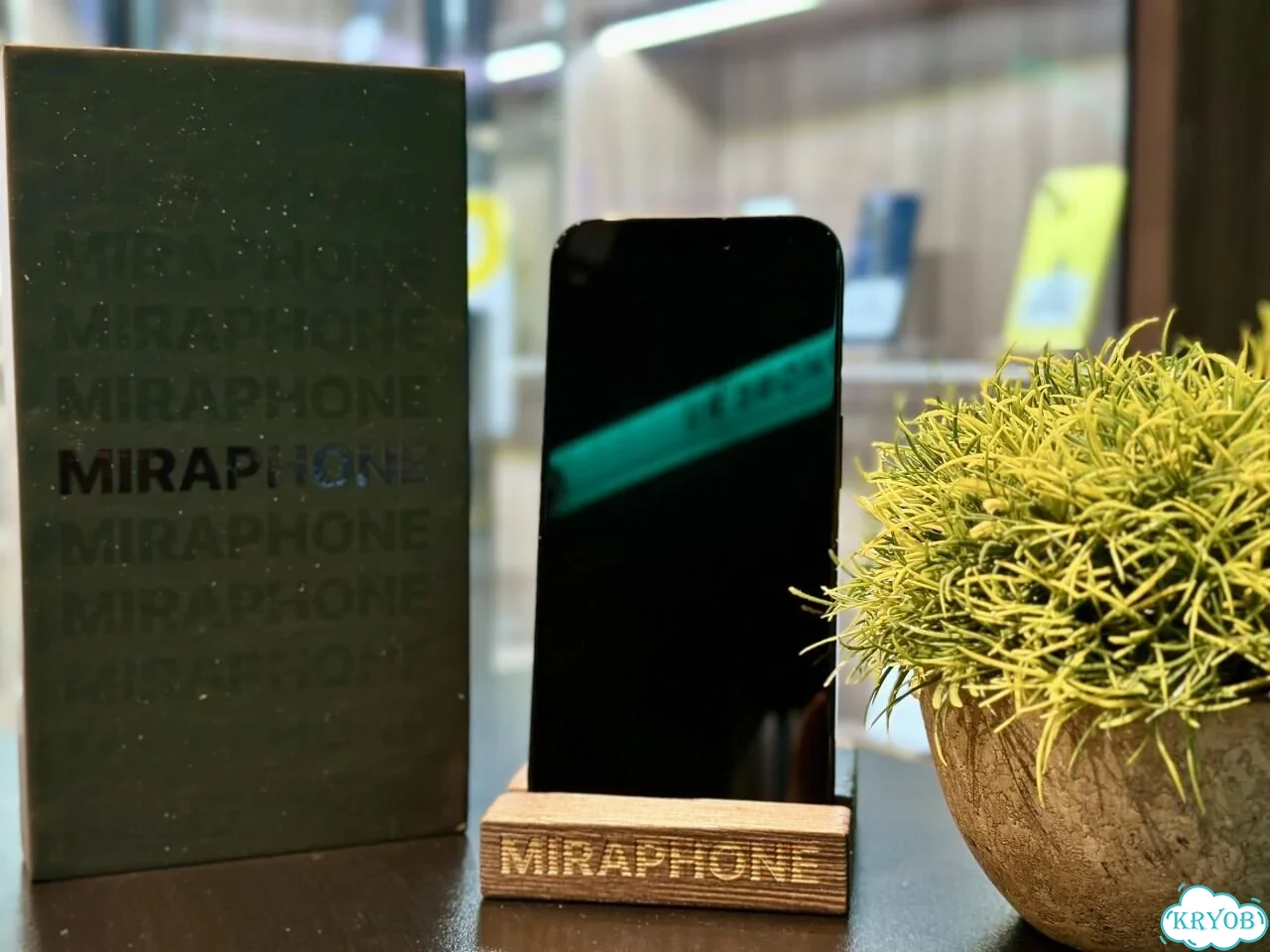 iPhone 15 Pro, 256 ГБ, SIM + eSIM фото 3