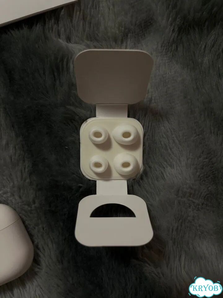 Наушники airpods pro 2 б/у фото 4