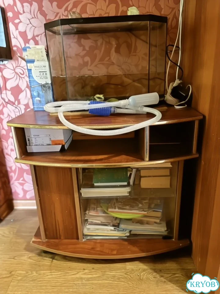Аквариум с тумбой на колесиках бу фото 1