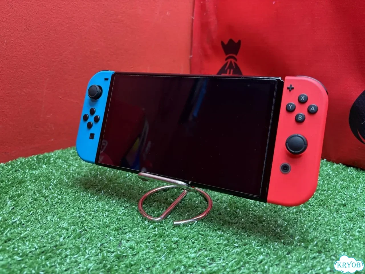 Игровая приставка Nintendo Switch Oled фото 4