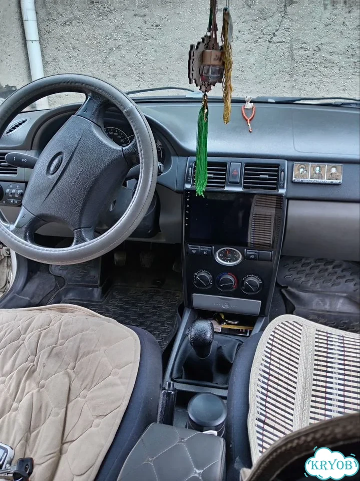 ВАЗ (LADA) Priora 1.6 MT, 2010, 192 000 км фото 3