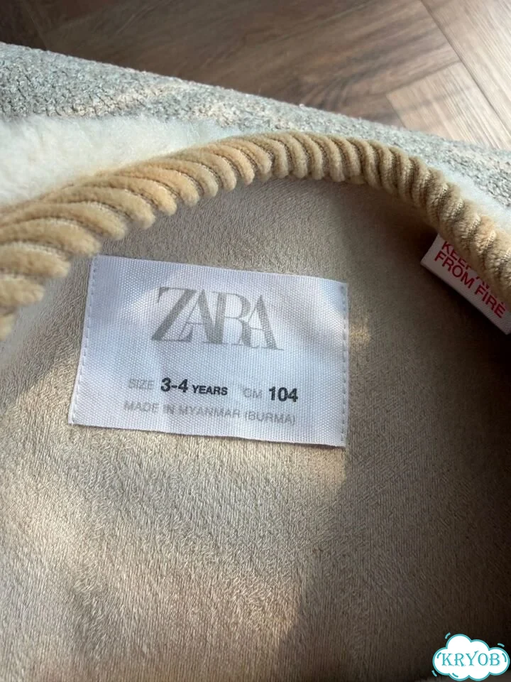 Курточка для девочки Zara 104 фото 2