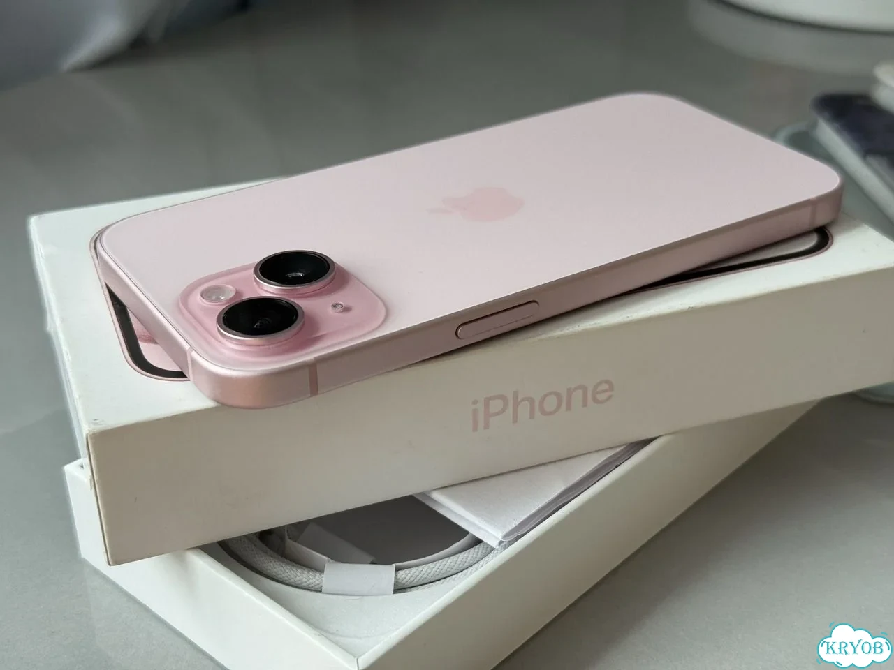 iPhone 15, 128 ГБ, SIM + eSIM фото 3