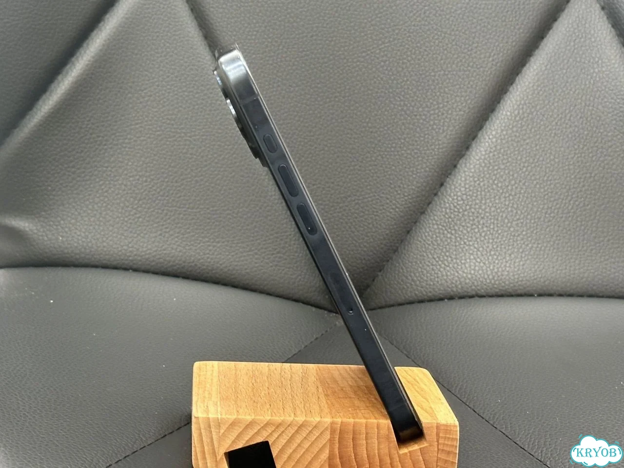 iPhone 15 Pro, 128 ГБ фото 4