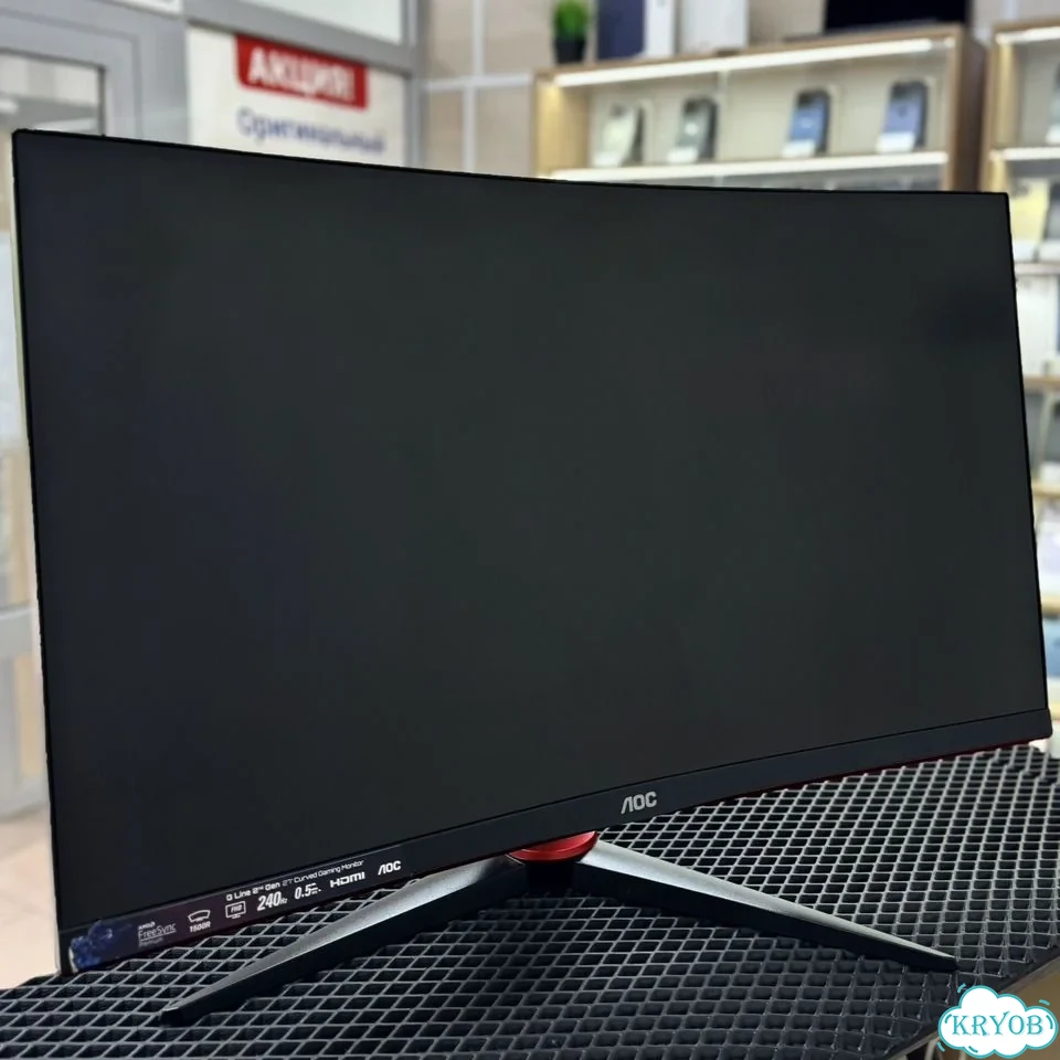 Игровой компьютер с монитором клавиатурой и мышкой фото 6