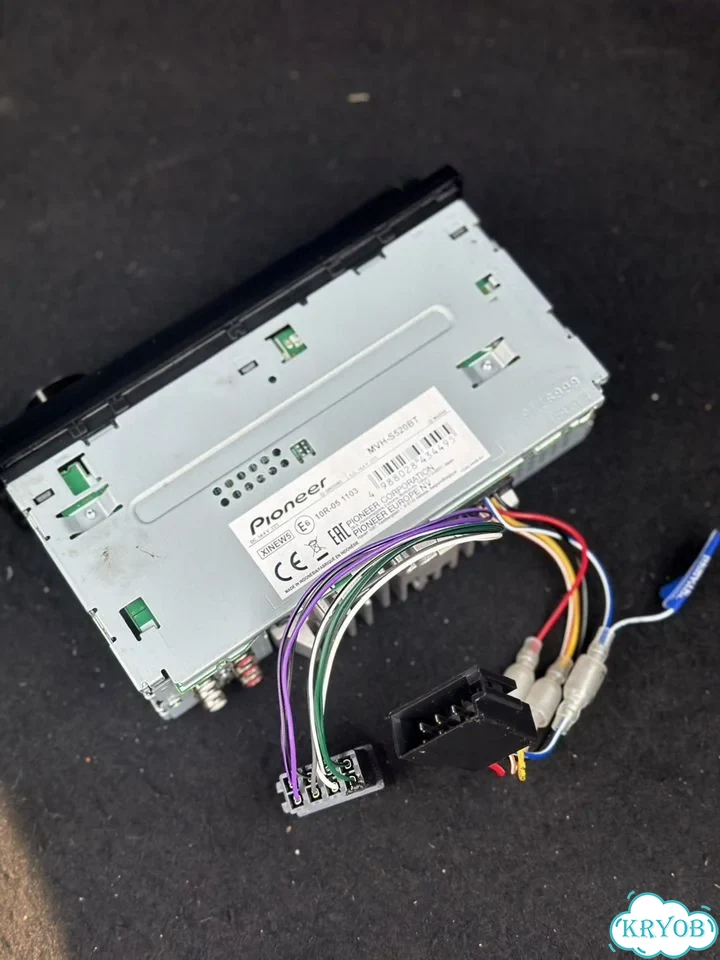 Магнитола Pioneer 520 bt фото 4