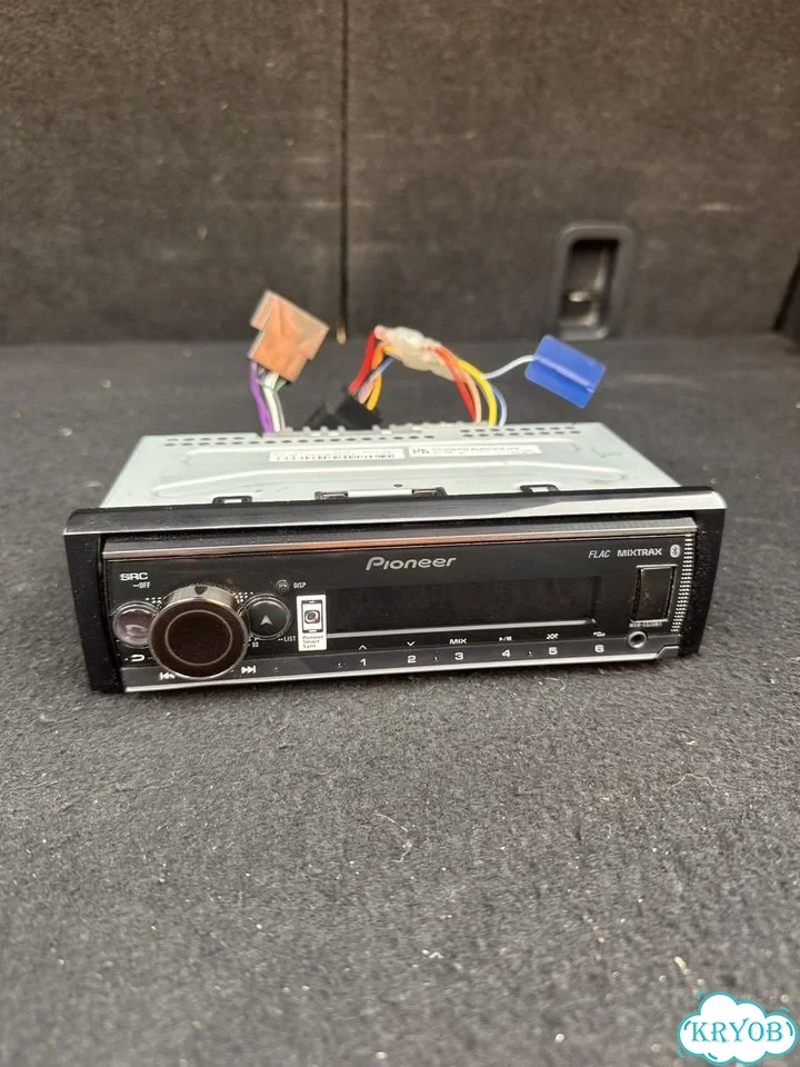 Магнитола Pioneer 520 bt фото 5
