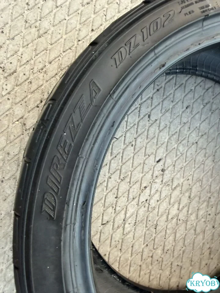 Dunlop Direzza DZ102 215/40 R17 фото 3